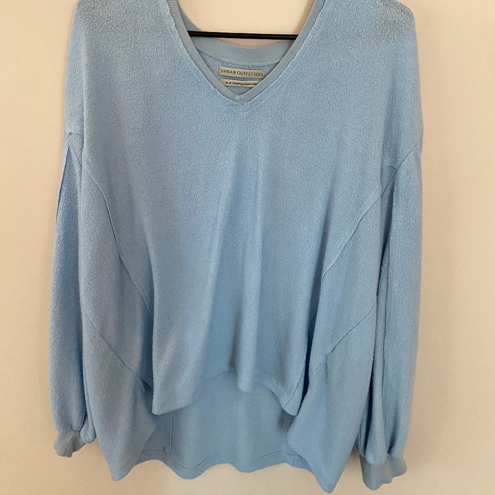 Urban Outfitters V-Neck Sweater (M)